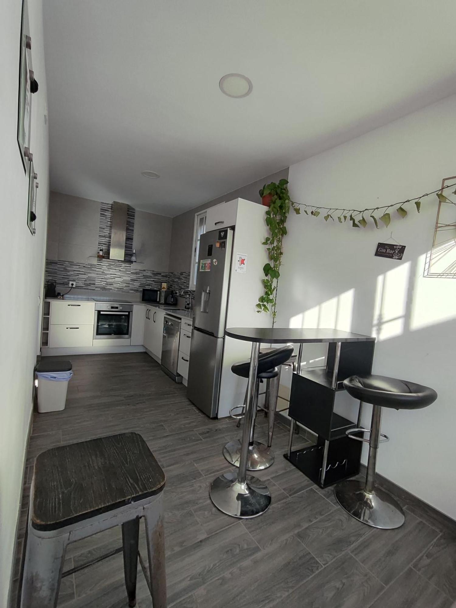 Fabulous Penthouse Apartment La Linea de la Concepcion Luaran gambar