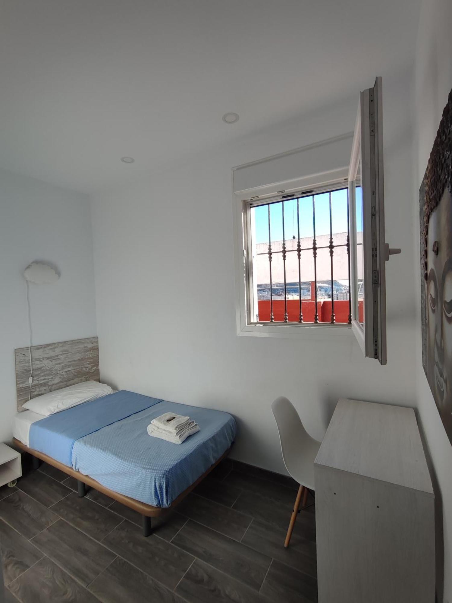 Fabulous Penthouse Apartment La Linea de la Concepcion Luaran gambar